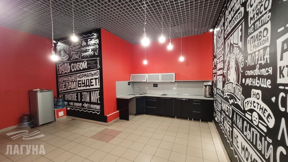
  Продается универсальное помещение, 147.8 м², Тверская ул, д. 14
. Фото 8.