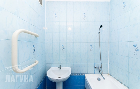 
  Продается 2-комн. квартира, 56.7 м², Сибирская ул, д. 98
. Фото 9.
