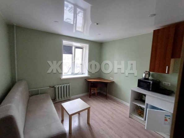
  Продается комната, 10 м², Алтайская ул, д. 163А
. Фото 1.