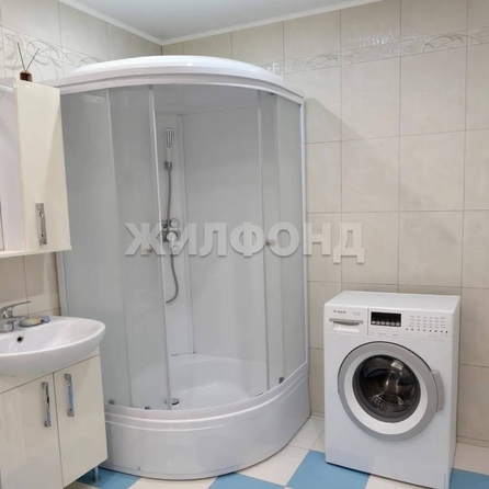 
  Продается 1-комн. квартира, 42.8 м², Советская ул, д. 90
. Фото 5.