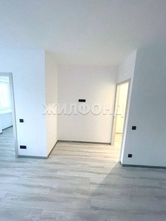 
  Продается 2-комн. квартира, 40 м², Усова ул, д. 25/2
. Фото 3.