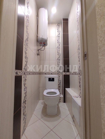 
  Продается 2-комн. квартира, 53 м², Сосновый пер, д. 1
. Фото 4.