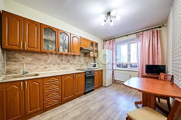 
  Продается 2-комн. квартира, 58.8 м², Ленская ул, д. 45
. Фото 1.