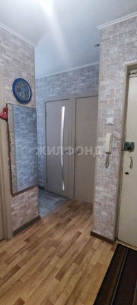 
  Продается 2-комн. квартира, 40.5 м², Карский пер, д. 21
. Фото 3.