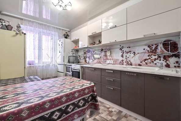 
  Продается 2-комн. квартира, 55.9 м², Энтузиастов ул, д. 37
. Фото 2.