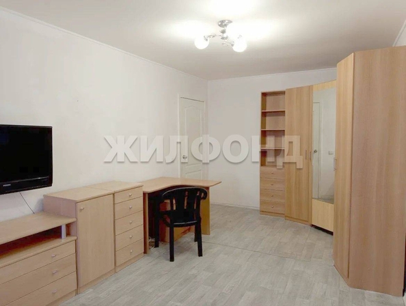 
  Продается 2-комн. квартира, 44 м², Киевская ул, д. 30
. Фото 2.