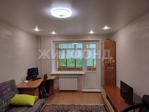 
  Продается 2-комн. квартира, 55 м², Асиновская ул, д. 5/1
. Фото 1.