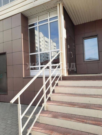 
  Продается 2-комн. квартира, 60.4 м², Рабочая 1-я ул, д. 42
. Фото 9.