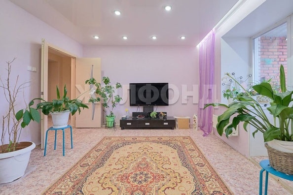 
  Продается 2-комн. квартира, 64.9 м², Богдана Хмельницкого ул, д. 5/1
. Фото 3.