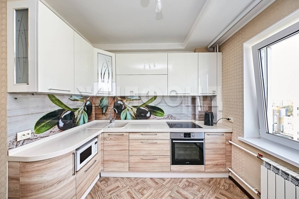 
  Продается 2-комн. квартира, 52.2 м², Архитектора Василия Болдырева ул, д. 2
. Фото 1.