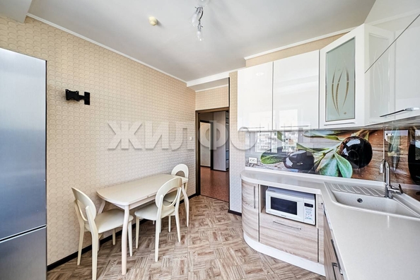 
  Продается 2-комн. квартира, 52.2 м², Архитектора Василия Болдырева ул, д. 2
. Фото 4.