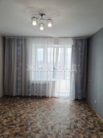 
  Продается 2-комн. квартира, 55 м², Рабочая 1-я ул, д. 8
. Фото 3.