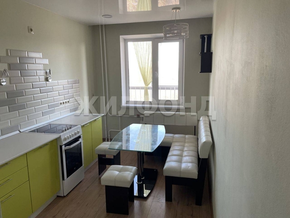 
  Продается 2-комн. квартира, 52 м², Нефтяная ул, д. 5
. Фото 4.