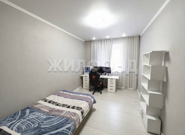 
  Продается 3-комн. квартира, 95 м², 5 Армии ул, д. 11
. Фото 7.