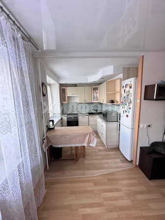 
  Продается 3-комн. квартира, 61.5 м², Иркутский тракт, д. 98
. Фото 2.