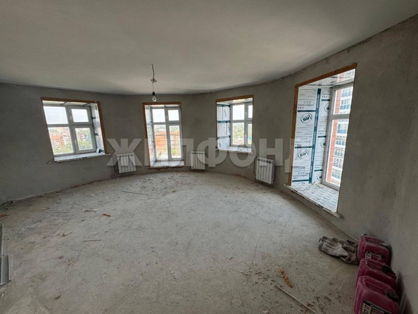 
  Продается 3-комн. квартира, 96.4 м², Большая Подгорная ул, д. 70
. Фото 19.