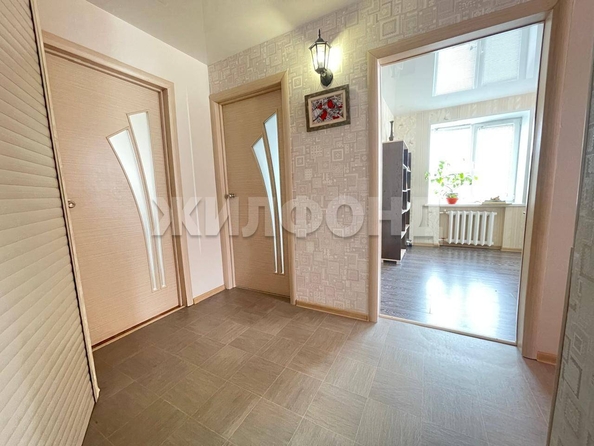 
  Продается 3-комн. квартира, 60.6 м², Комсомольская ул, д. 1
. Фото 8.