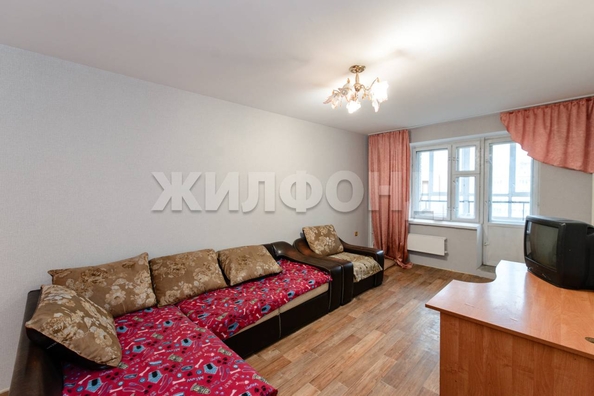 
  Продается 3-комн. квартира, 79.4 м², Сибирская ул, д. 115
. Фото 7.
