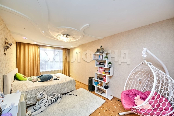 
  Продается 3-комн. квартира, 86 м², Гоголя ул, д. 15
. Фото 6.