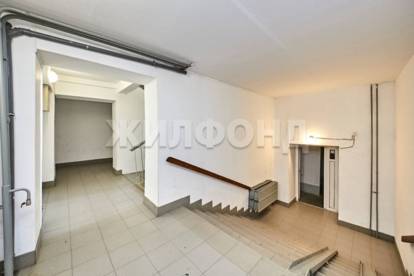 
  Продается 3-комн. квартира, 86 м², Гоголя ул, д. 15
. Фото 13.