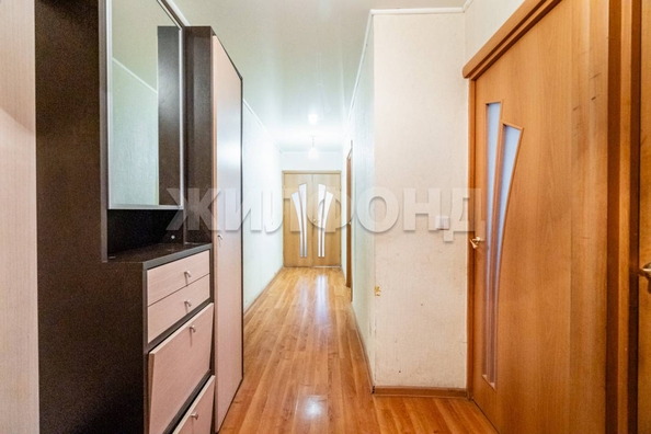 
  Продается 3-комн. квартира, 60.4 м², Беринга ул, д. 16
. Фото 8.