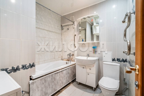 
  Продается 3-комн. квартира, 60.4 м², Беринга ул, д. 16
. Фото 11.