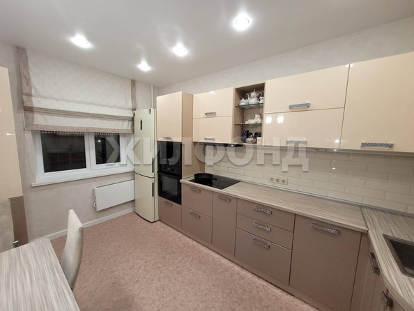 
  Продается 3-комн. квартира, 76.9 м², Дальне-Ключевская ул, д. 16А
. Фото 10.