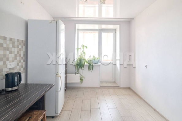 
  Продается 3-комн. квартира, 70.3 м², Клюева ул, д. 3
. Фото 5.