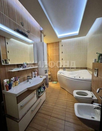 
  Продается 3-комн. квартира, 114.1 м², Белинского ул, д. 18
. Фото 3.