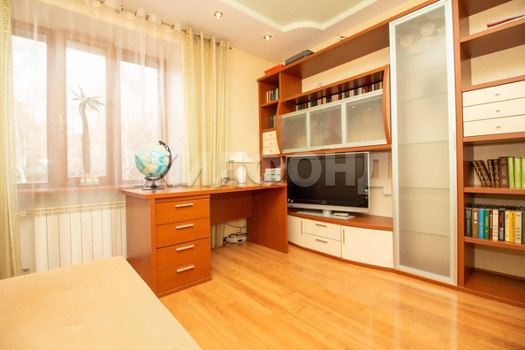 
  Продается 3-комн. квартира, 106.6 м², Тверская ул, д. 81
. Фото 8.