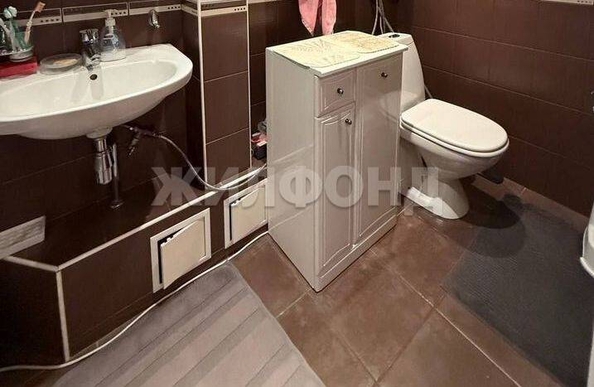 
  Продается 3-комн. квартира, 72 м², Вокзальная ул, д. 21
. Фото 12.