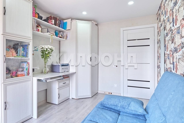 
  Продается 3-комн. квартира, 62.4 м², Сергея Лазо ул, д. 24
. Фото 8.