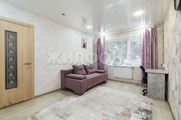 
  Продается 3-комн. квартира, 60.4 м², Интернационалистов ул, д. 35
. Фото 2.