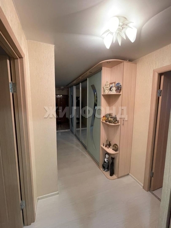 
  Продается 3-комн. квартира, 61.7 м², Коммунистический пр-кт, д. 145
. Фото 9.