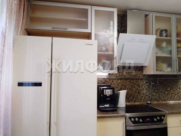
  Продается 4-комн. квартира, 70.4 м², Сибирская ул, д. 102/3
. Фото 12.