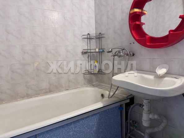 
  Продается 4-комн. квартира, 75.7 м², Октябрьская ул, д. 34а
. Фото 18.
