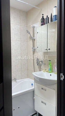 
  Продается 4-комн. квартира, 71 м², Мокрушина ул, д. 16
. Фото 14.