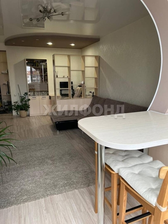 
  Продается 4-комн. квартира, 97.7 м², Сергея Лазо ул, д. 3/6
. Фото 3.