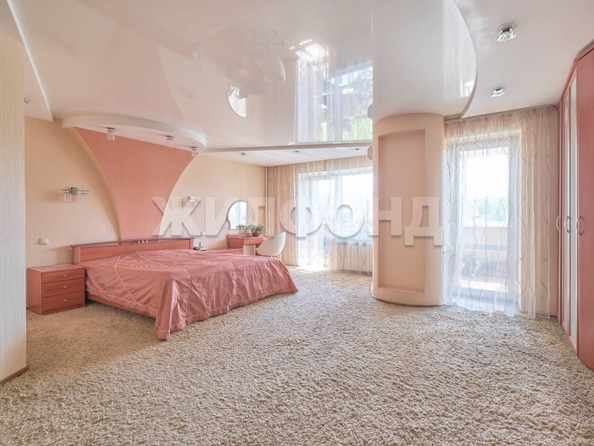 
  Продается 4-комн. квартира, 124.6 м², 79 Гвардейской Дивизии ул, д. 27а
. Фото 2.