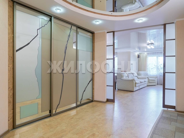 
  Продается 4-комн. квартира, 124.6 м², 79 Гвардейской Дивизии ул, д. 27а
. Фото 13.