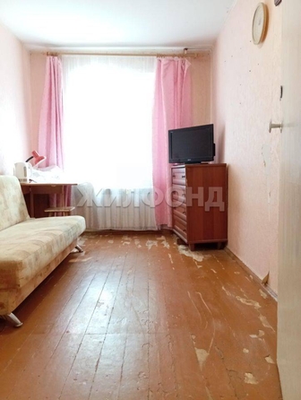 
  Продается 4-комн. квартира, 60 м², Бела Куна ул, д. 12/1
. Фото 6.