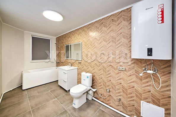 
  Продается дом, 242.8 м², Томск
. Фото 39.