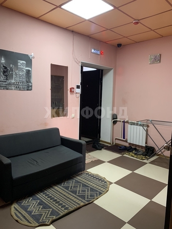 
  Продается универсальное помещение, 200 м², Льва Толстого ул
. Фото 1.