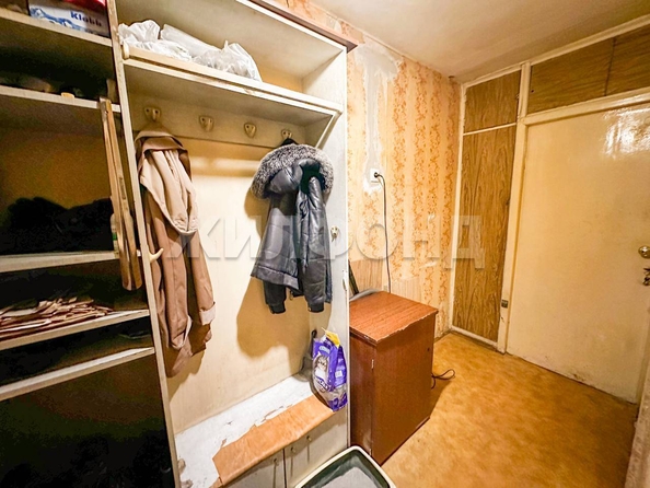 
  Продается 3-комн. квартира, 57.2 м², Нахимова пер, д. 15
. Фото 5.