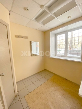 
  Продается торговая площадь, 32 м², Нахимова пер, д. 2
. Фото 4.