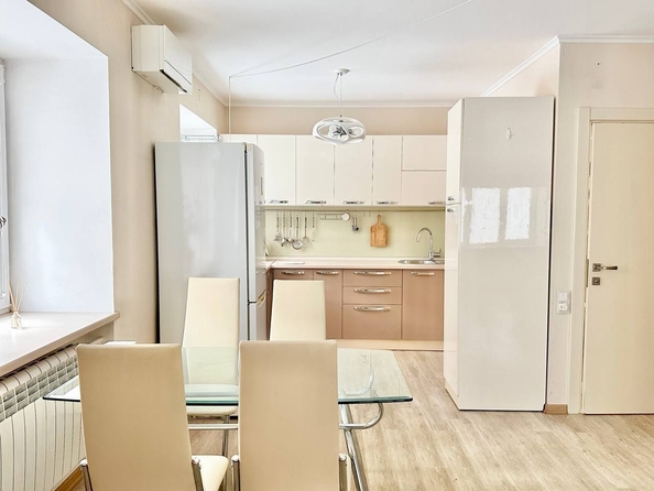 
  Продается 1-комн. квартира 52.3 м². Фото 1.