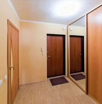 
  Сдается 1-комн. квартира 55 м². Фото 5.
