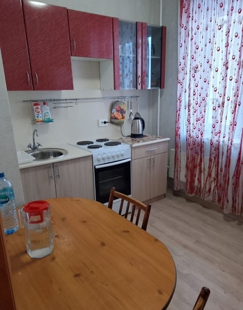 
  Сдается 1-комн. квартира 36 м². Фото 1.