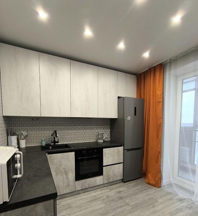 
  Сдается 1-комн. квартира 45 м². Фото 1.