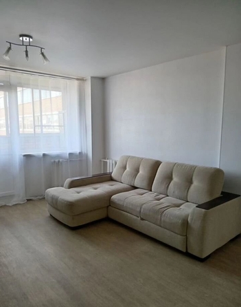 
  Сдается 1-комн. квартира 37 м². Фото 1.